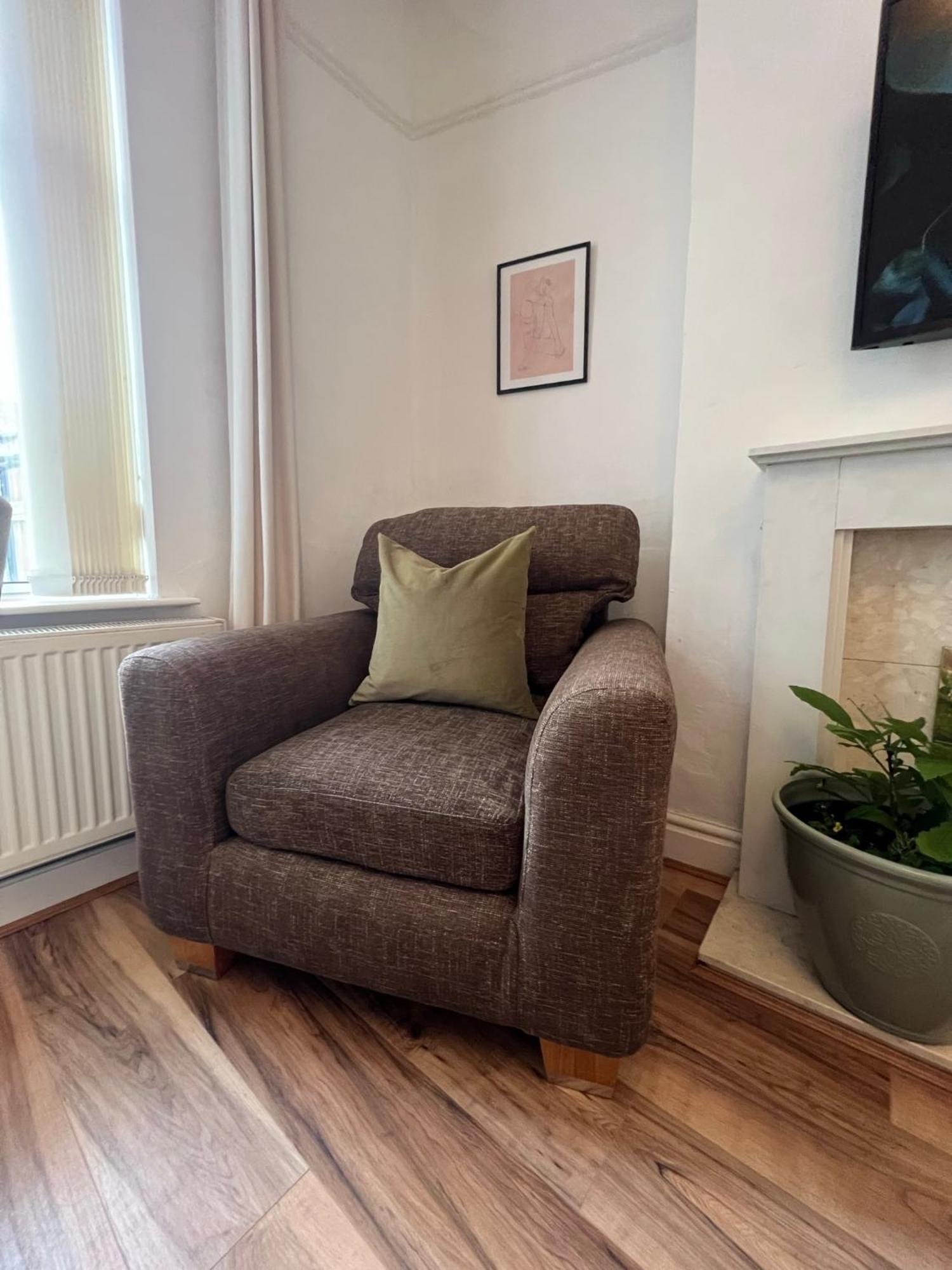 2025 Award Winner Liverpool Ivy House - 4 Bedrooms Esterno foto