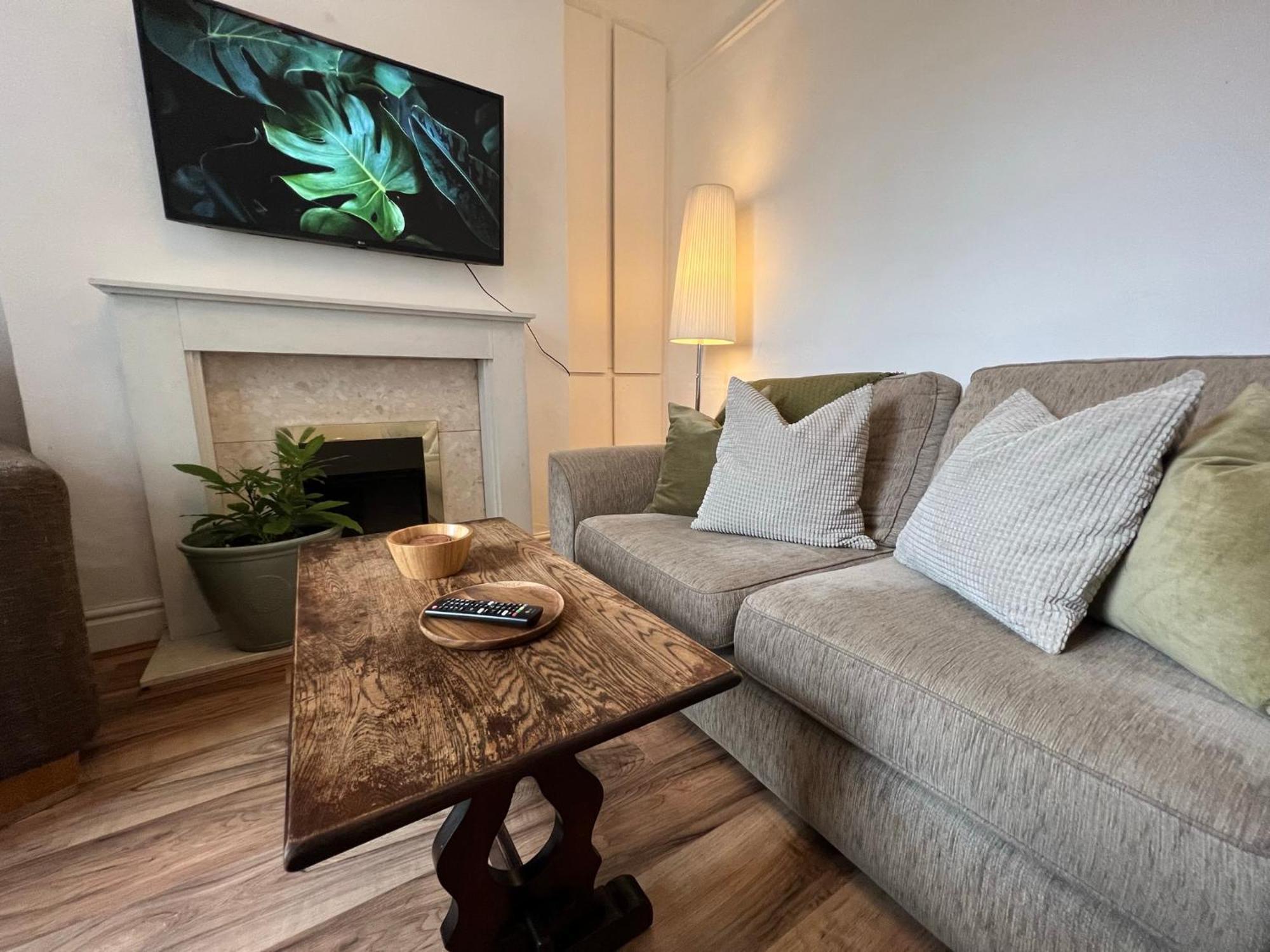 2025 Award Winner Liverpool Ivy House - 4 Bedrooms Esterno foto