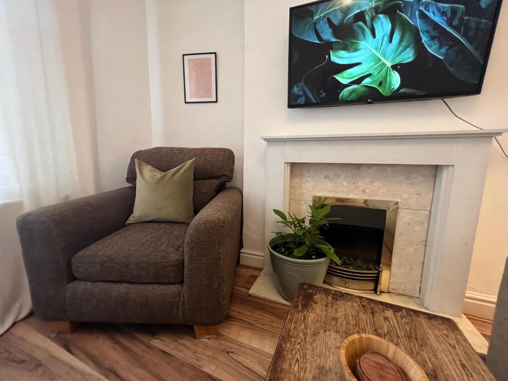 2025 Award Winner Liverpool Ivy House - 4 Bedrooms Esterno foto