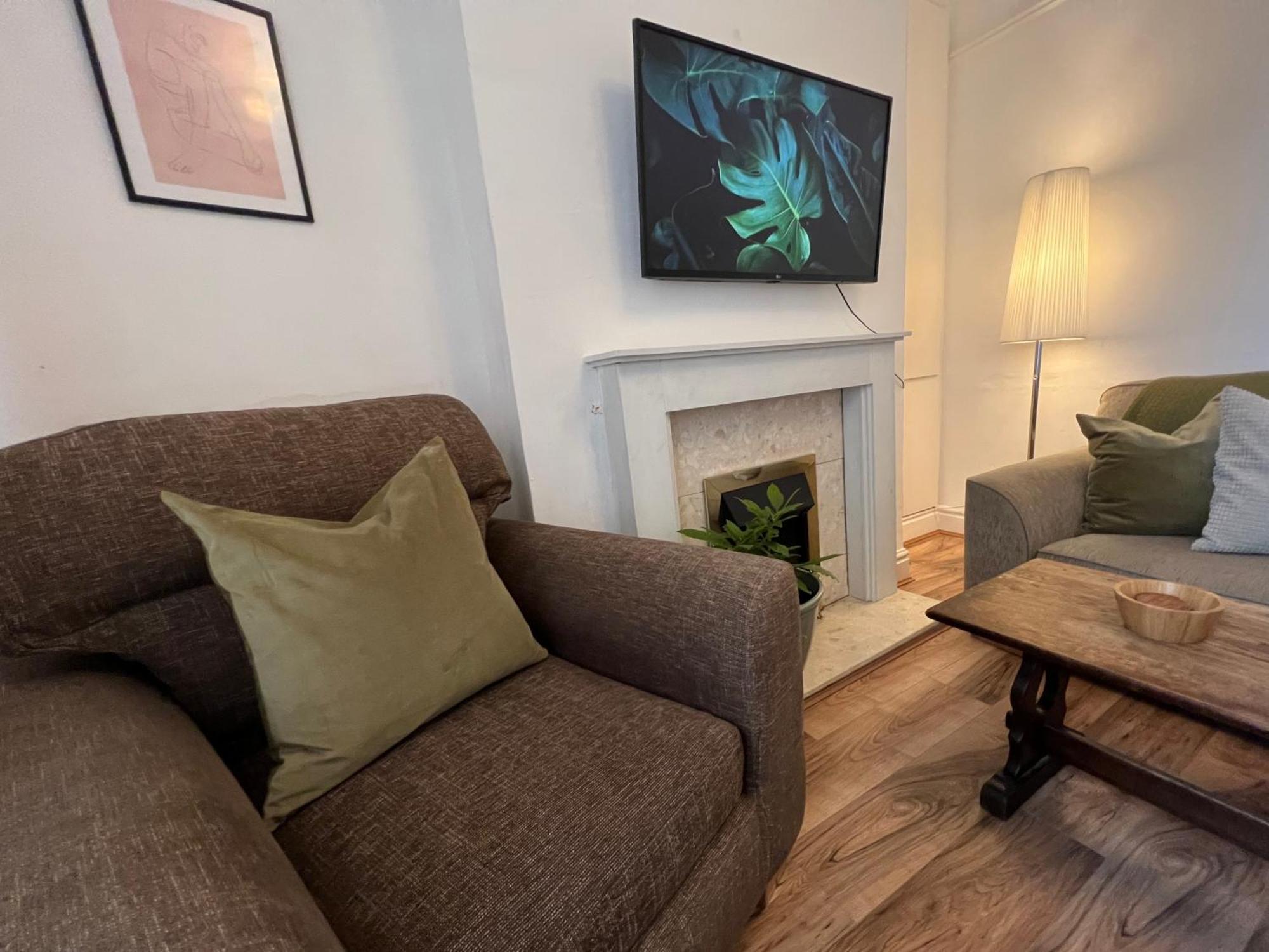 2025 Award Winner Liverpool Ivy House - 4 Bedrooms Esterno foto