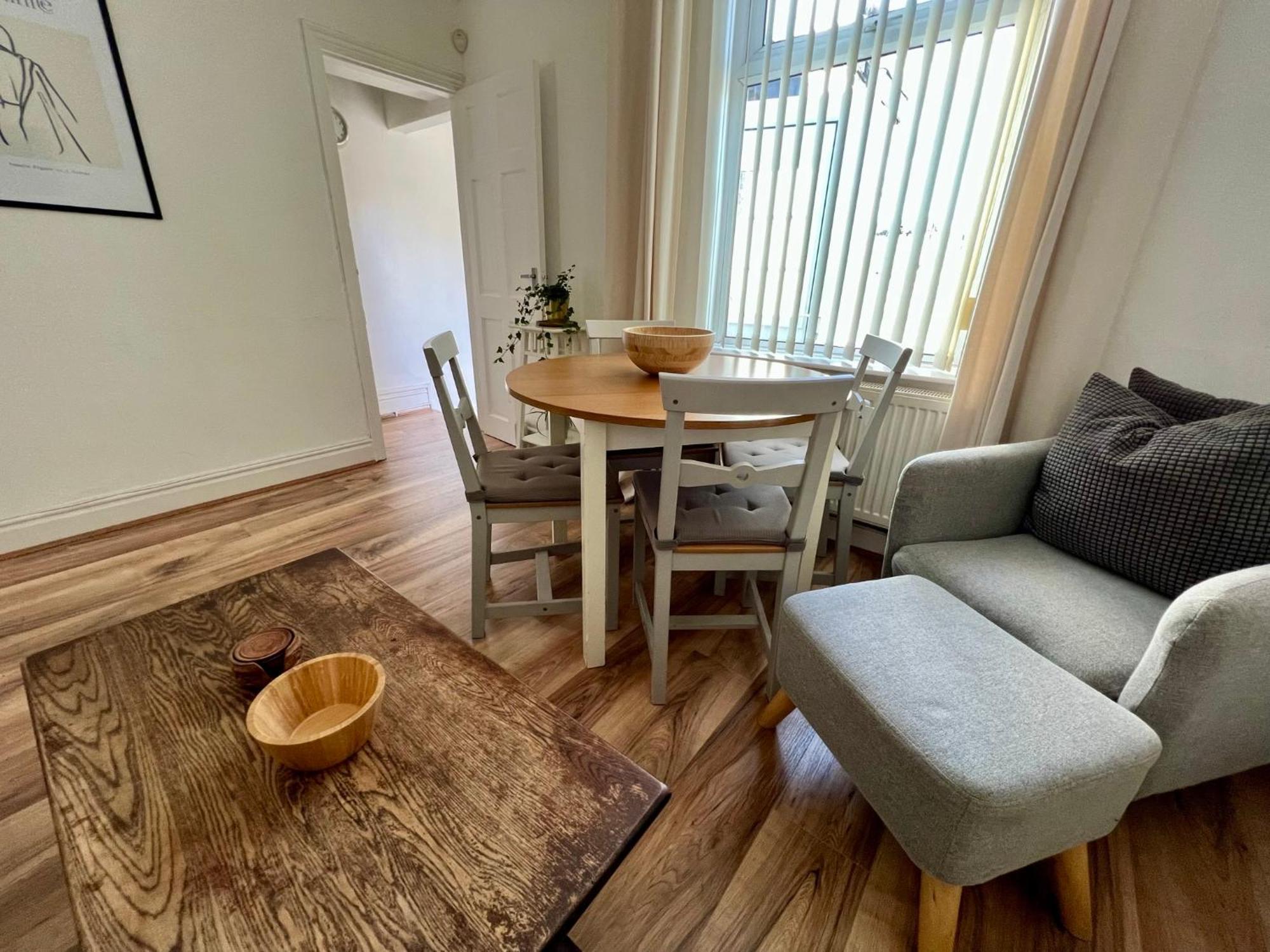 2025 Award Winner Liverpool Ivy House - 4 Bedrooms Esterno foto